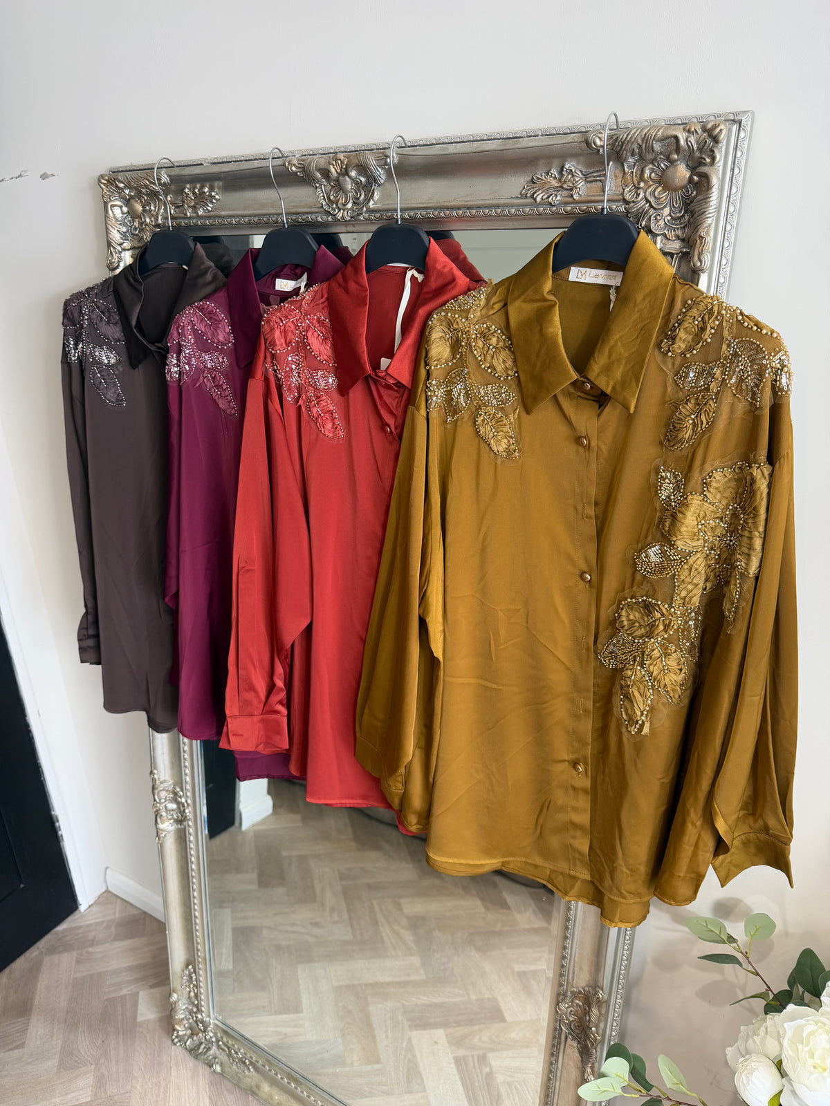Florance pearl flower shirt (size 8-18)
