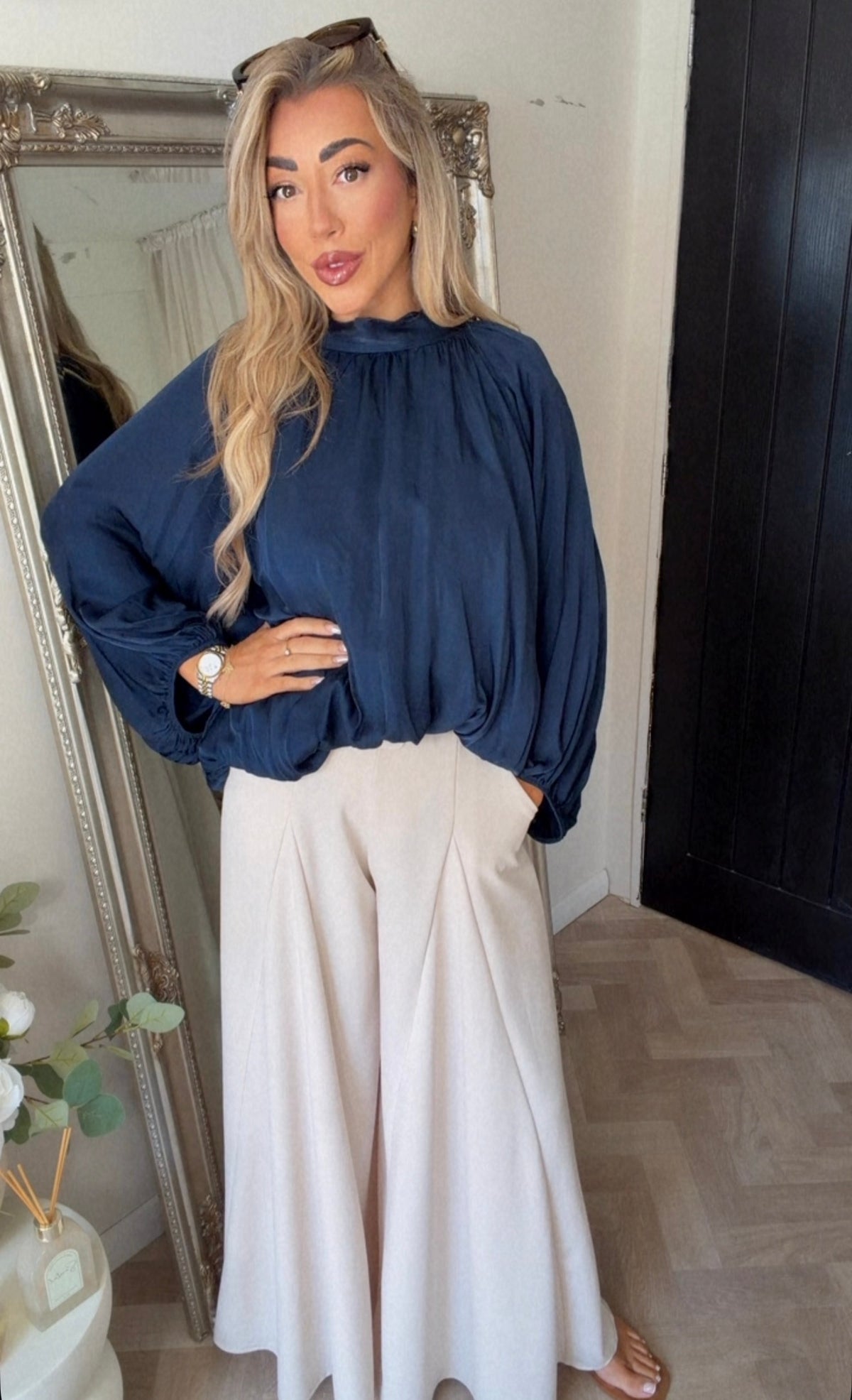 Navy viscose balloon sleeve top (size 8-20)