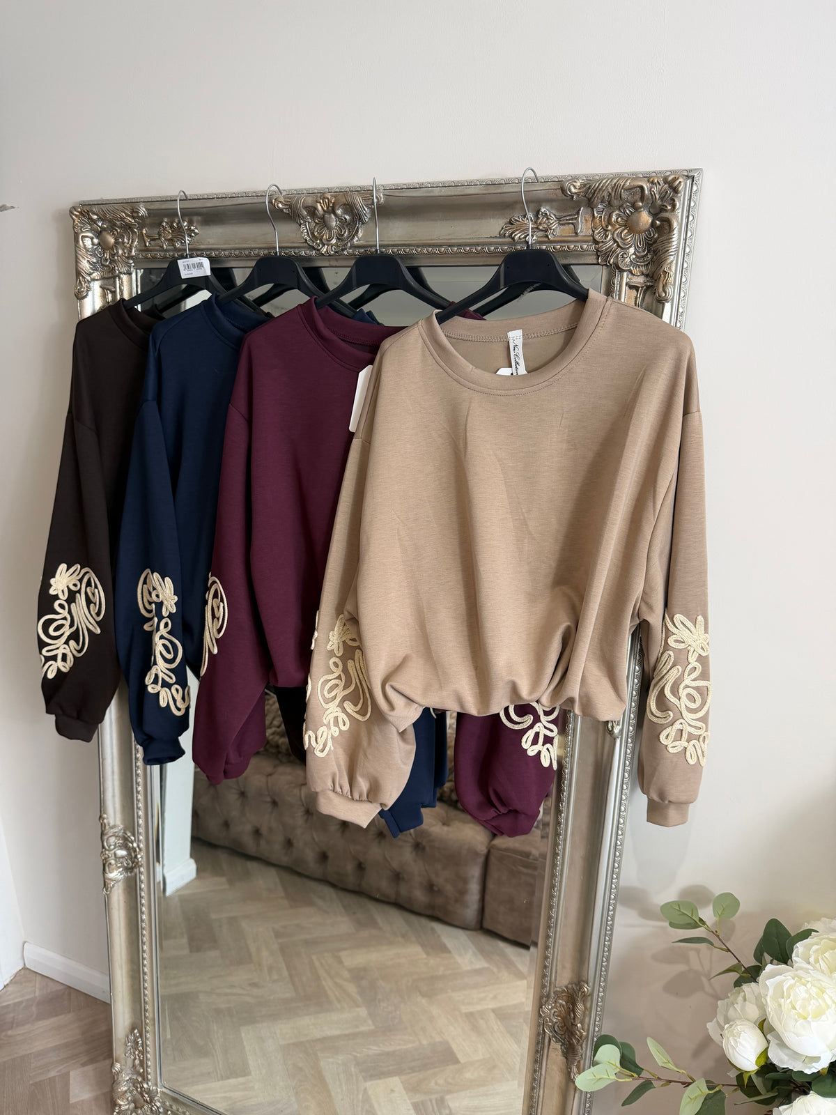 Cropped elasticated embroidery jumper (size 8-18)
