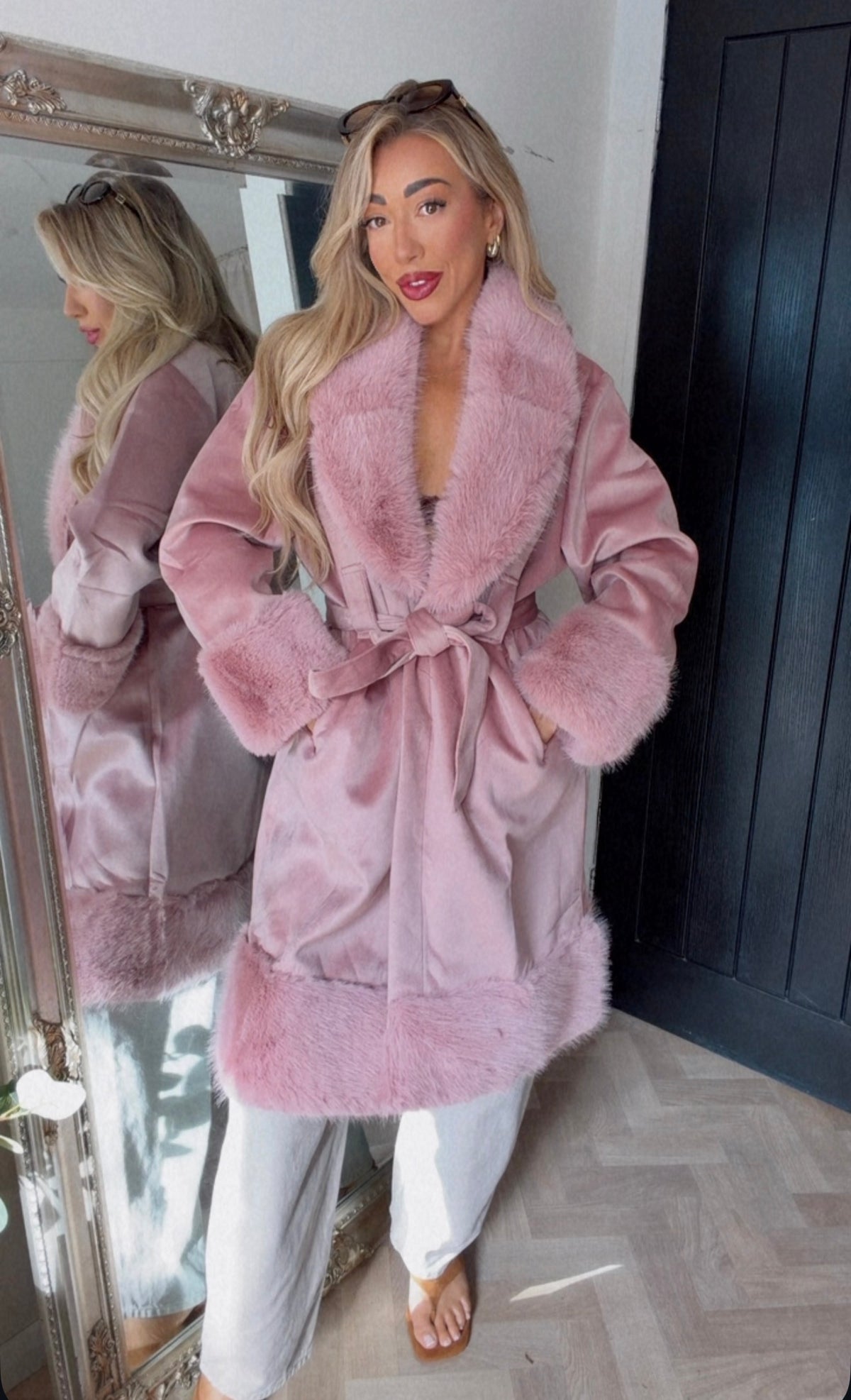 Fur coat (size 8-18)