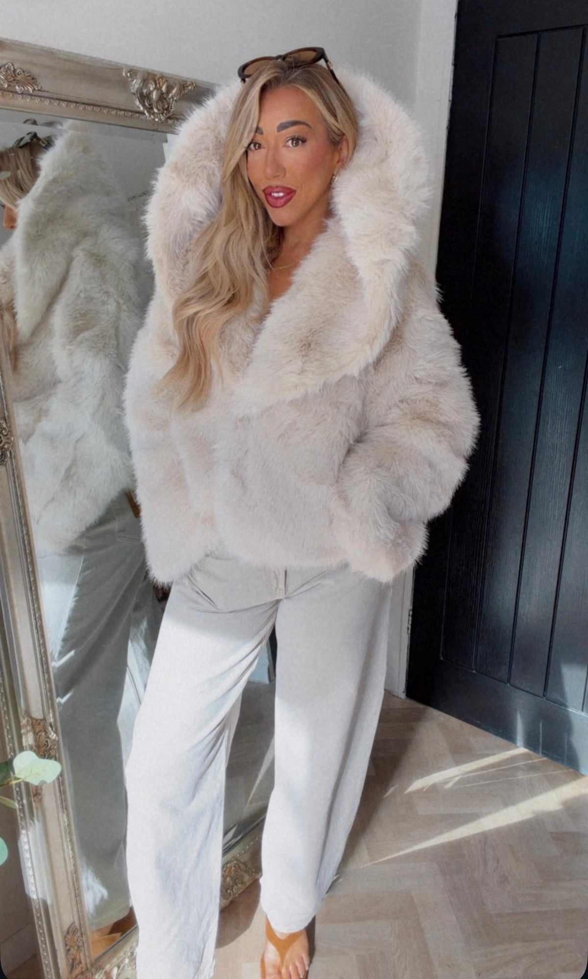 Cream cropped fur coat